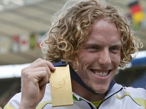 Стив Хукер мечтает побить рекорд Бубки