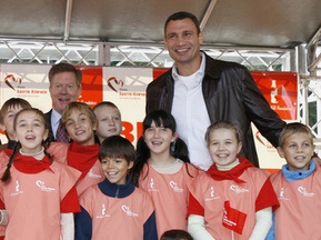 Фотогалерея: Виталий Кличко и дети