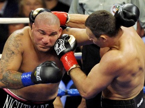 Менеджер Валуєва: Дивитися бій Кличко - Арреола було нудно