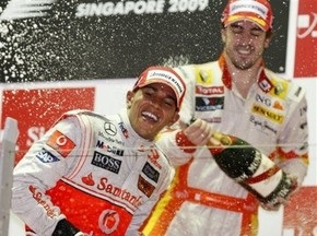 Хэмилтон: Надеюсь бросить вызов Баттону в следующем году