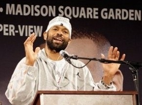 Контракт на бой Роя Джонса и Бернарда Хопкинса подписан