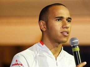 Гран-прі Сінгапуру: Букмекери вірять у перемогу Хемілтона