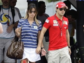 Масса готов сесть за руль, но есть риск попасть в новую аварию