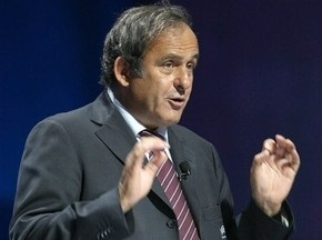 УЕФА может заставить футбольные клубы жить по средствам