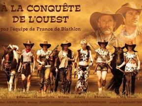 Биатлонистки сборной Франции снялись для календаря в образе ковбоев