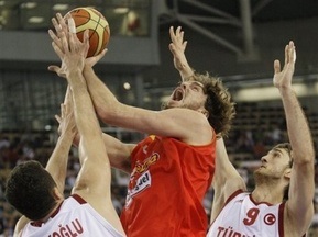 Евробаскет-2009: Турки обыграли испанцев и остались на первом месте в группе