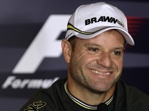 Баррікелло: Хтось хоче отримати голову боса Renault