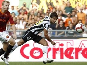 Серия А: Ювентус победил Рому в ее логове, Фиорентина разобралась с Палермо