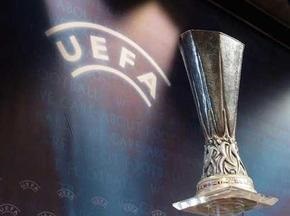 Барселона и Шахтер огласили стартовые составы