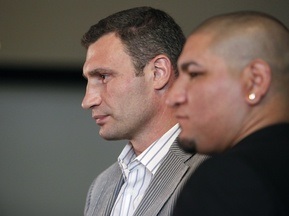 Виталий Кличко: Будем держать кулаки за Валуева