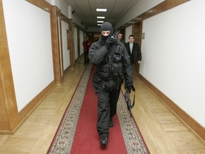В Киеве пытаются захватить здание НАК Надра Украины