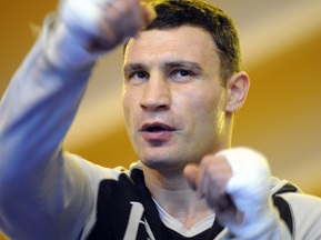 Виталий Кличко: Не верю, что у Хэя была травма