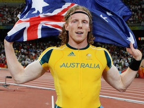 Берлин-2009: Стив Хукер получил травму в квалификации