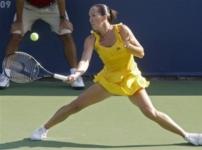 Цинциннаті WTA: Янкович упевнено виходить до півфіналу