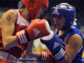 Женский бокс включили в программу Олимпиады-2012