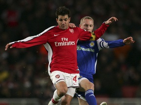 Барселона долучається до боротьби за Фабрегаса