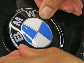 Чистая прибыль BMW сократилась на 76%