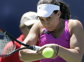 Стэнфорд: Бартоли переиграла Винус Уильямс в финале турнира