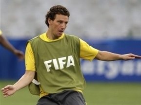 Элано ушел из МанСити ради сборной Бразилии