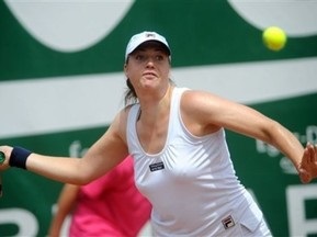 Стэнфорд: Клейбанова проиграла в первом круге