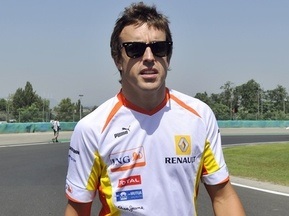 Алонсо: Баттону не стоит беспокоиться по поводу своих шансов на титул