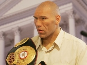 Валуєв не боксуватиме в Росії