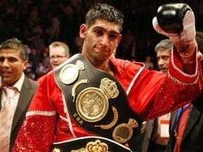 Соперник Котельника за Чемпионский титул сбил велосипедиста