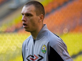 Экс-голкиперу Динамо запретили покидать Россию из-за неуплаты алиментов