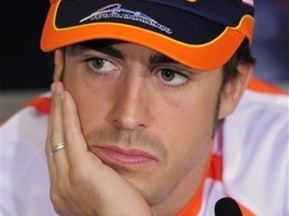 Алонсо опроверг слухи о переходе в Ferrari