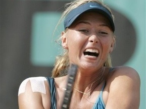 Roland Garros: Шарапова едва пробилась в третий круг