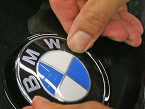 BMW сократила чистую прибыль в 2008 году на 89%