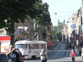 Евро-2012: Львов просит помощи у Тимошенко