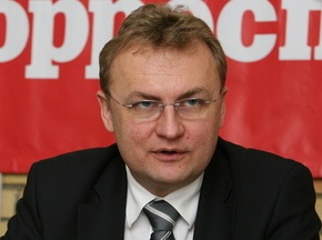 Тягнибок угрожает Садовому оторвать уши из-за Евро-2012