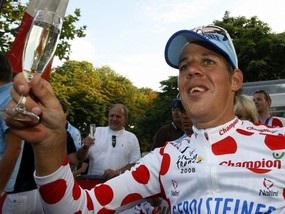 Призер Тур де Франс попался на допинге