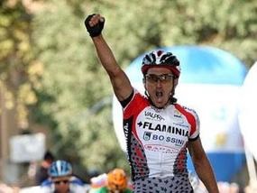 Украинец победил на престижной велогонке