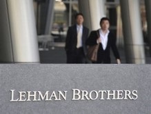 Moody s резко понизило рейтинг Lehman Brothers