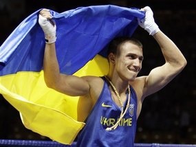 Бокс: Ломаченко разгромил соперника и взял золото