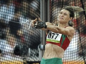 Метание молота: Легкоатлетка из Беларуси завоевала золото