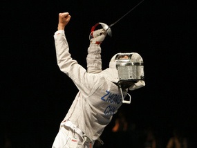 Олимпиада-2008: Китайский саблист выиграл золотую медаль