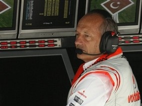 Босс McLaren покинет Формулу-1 с чемпионским титулом