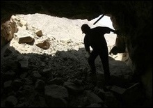 Танзания: 75 рабочих находятся под завалами в шахте