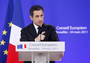 Саркози: ОАЭ предоставят 12 самолетов для участия в операции в Ливии