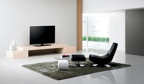 Телевизор LG SL8000 с дизайнерской  BORDERLESS™ технологией