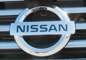 Нехватка комплектующих вынуждает Nissan приостановить работу заводов в США и Мексике