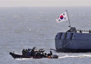 На месте катастрофы южнокорейского военного корабля пропало еще одно судно