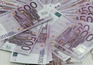 Евро на межбанке упал ниже 10,5 гривен