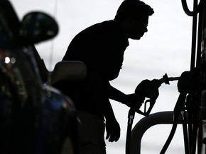 В Минтопэнерго рассказали, с чем связан рост цен на бензин