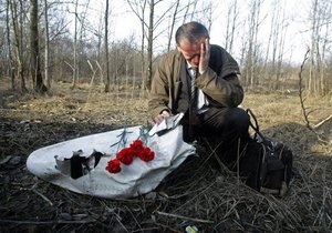 Крушение Ту-154 под Смоленском: опознаны тела половины погибших