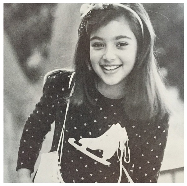 Ким Кардашьян показала свое детское фото Ким Кардашьян показала свое детское фото