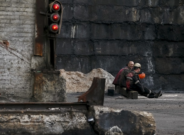 На линии огня. Появились фото разрушенного Авдеевского коксохима. ФОТО